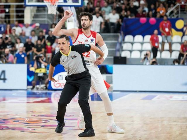 1662346699364042521.jpg Fb1zla7WIAA3Ebk.jpg