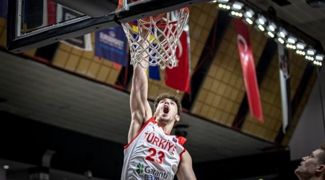 开云-【欧锦赛球员观察①】申京展现实力 戈贝尔依然如故